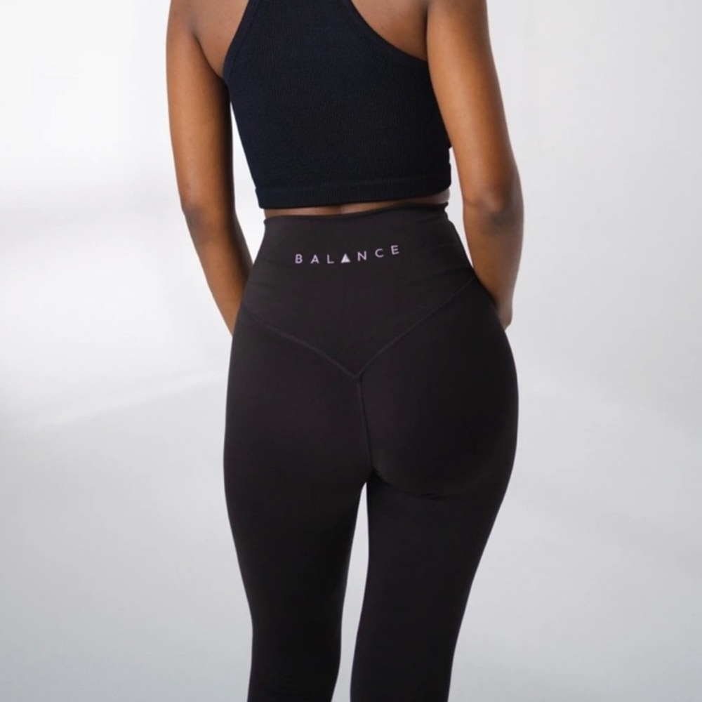 Balance Athletica Black Cloud Pant/Leggings Size - S